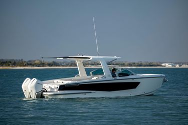 32' Aviara 2020 Yacht For Sale